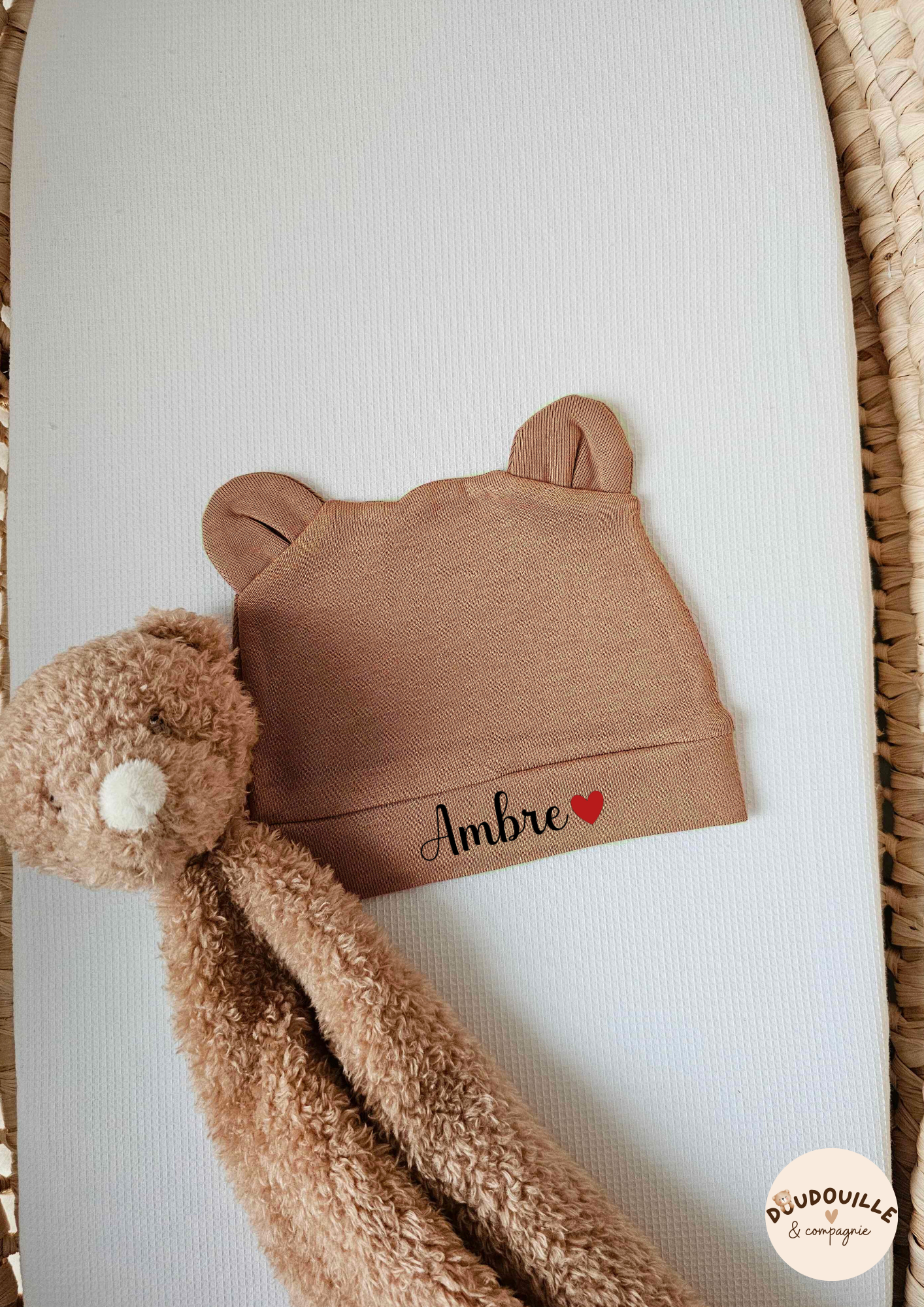 Bonnet ourson - Brun - Prénom + symbole