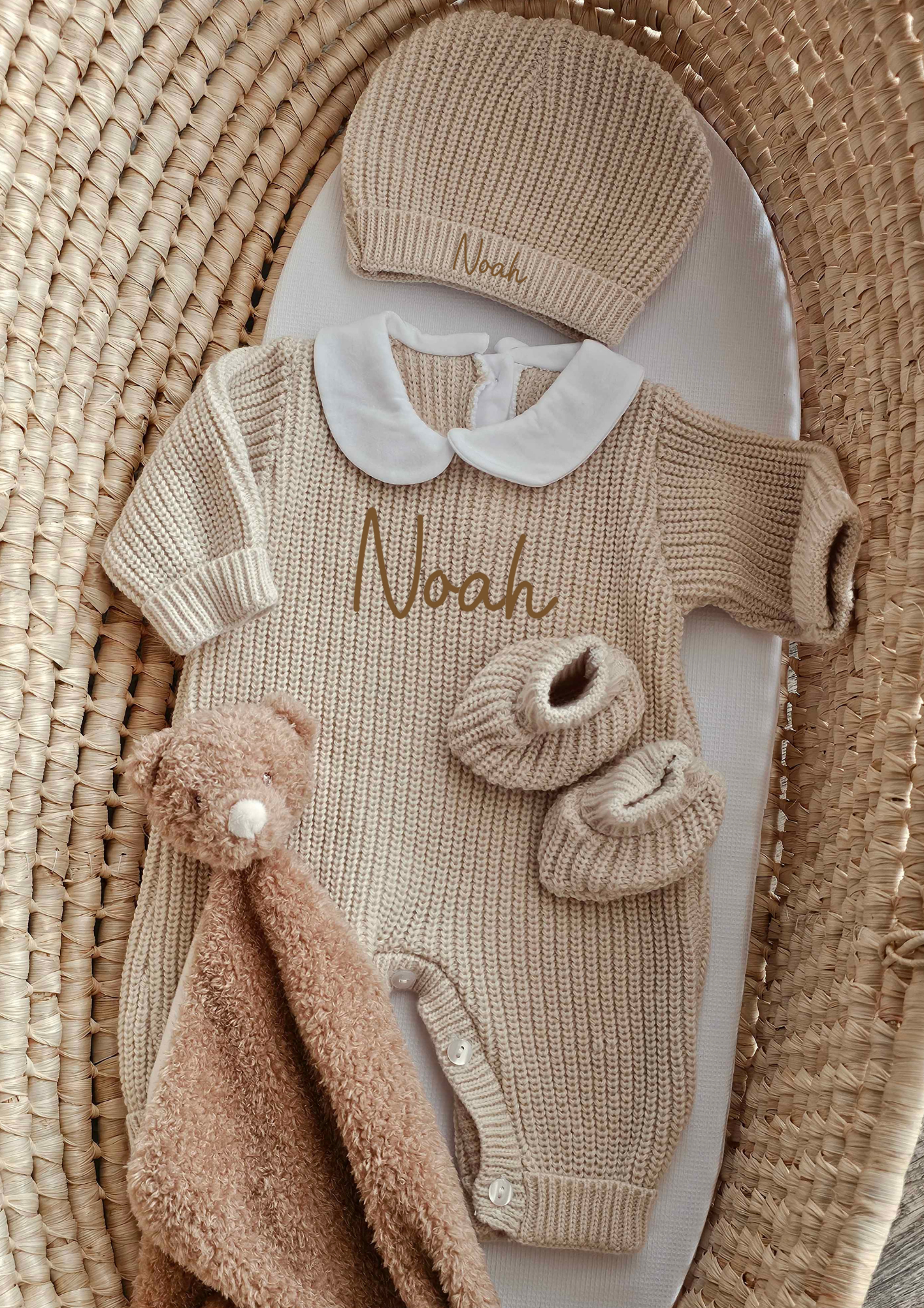 Combinaison naissance - Col - Beige- Prénom ventre + bonnet